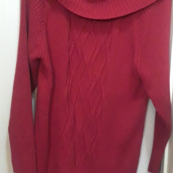 Sweater - Picture 2 of 2